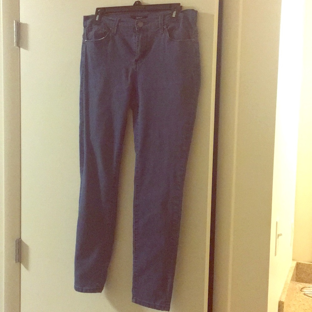 Forever 21 Blue Ankle Jeans (Skinny)